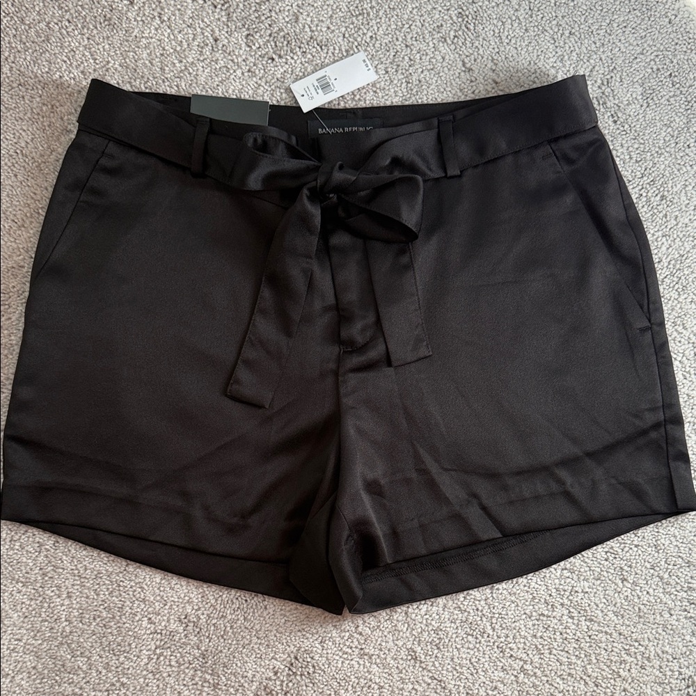 Banana Republic Waist Tie Shorts